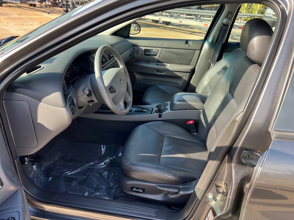 2002 Ford Taurus Image 14