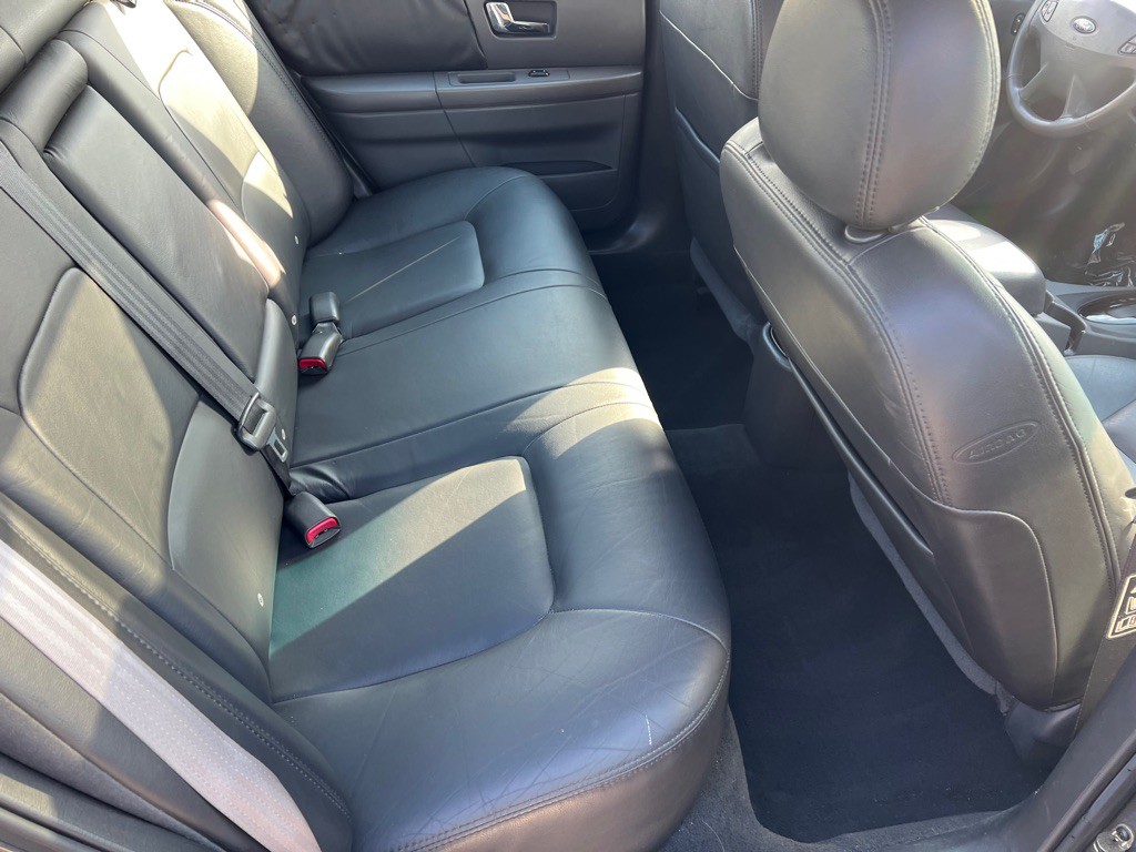 2002 Ford Taurus Image 25