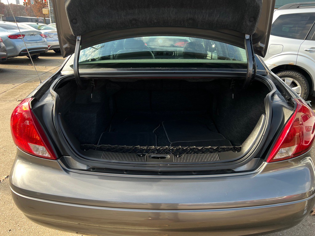 2002 Ford Taurus Image 34