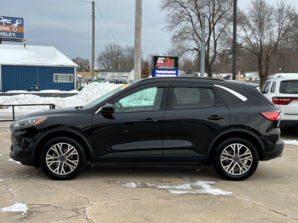 2020 Ford Escape Image 3