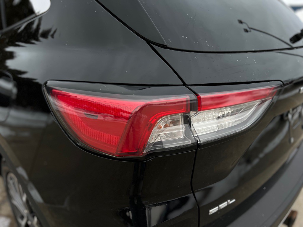 2020 Ford Escape Image 17