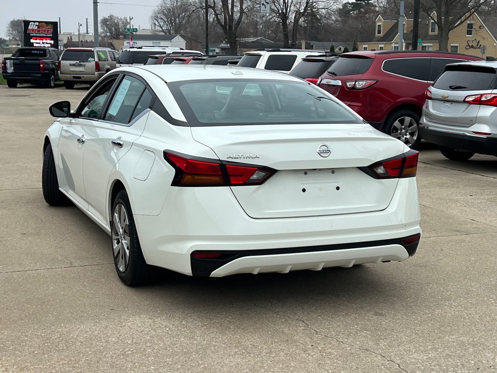 2020 Nissan Altima Image 6