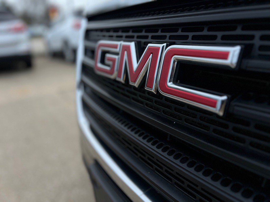 2017 GMC Terrain Image 16