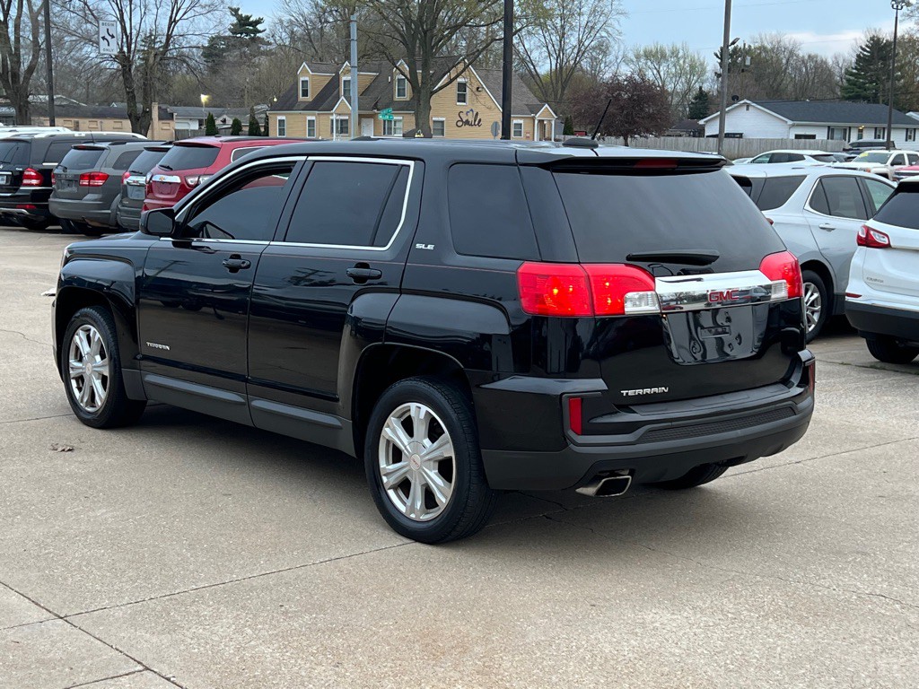 2017 GMC Terrain Image 6