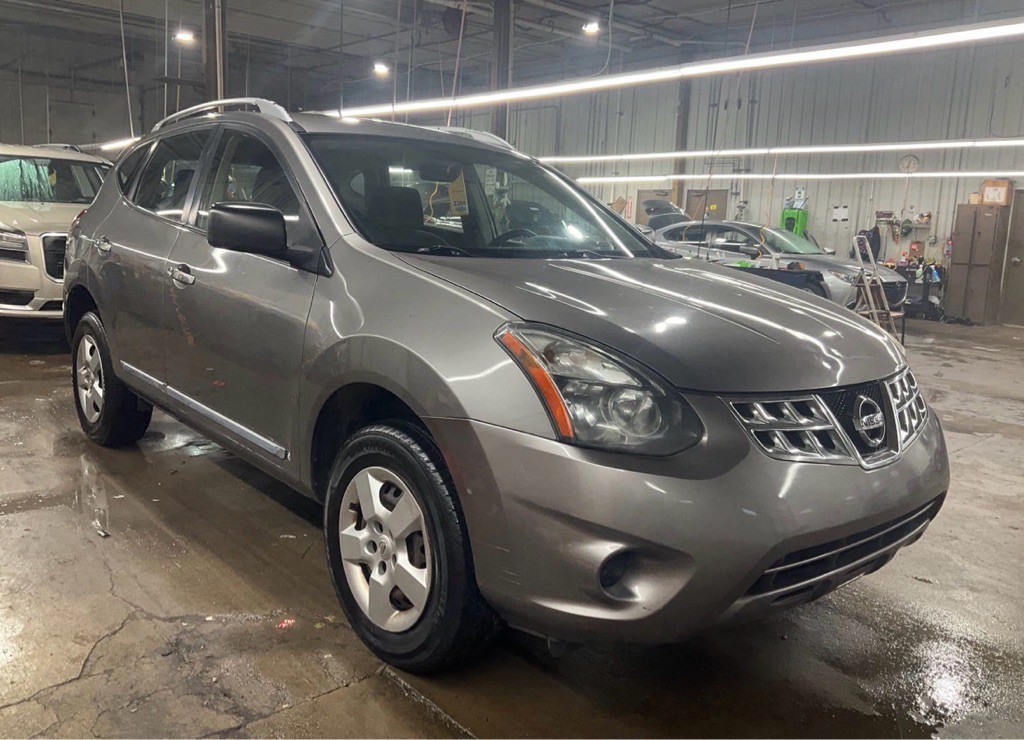 2014 Nissan Rogue Image 2