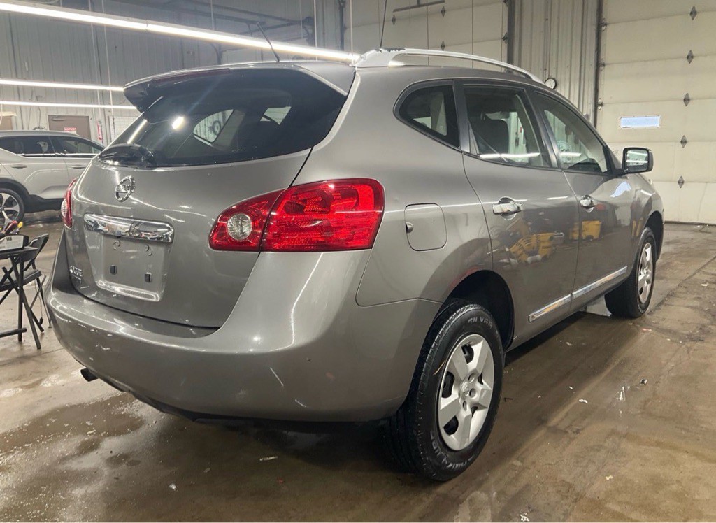 2014 Nissan Rogue Image 3