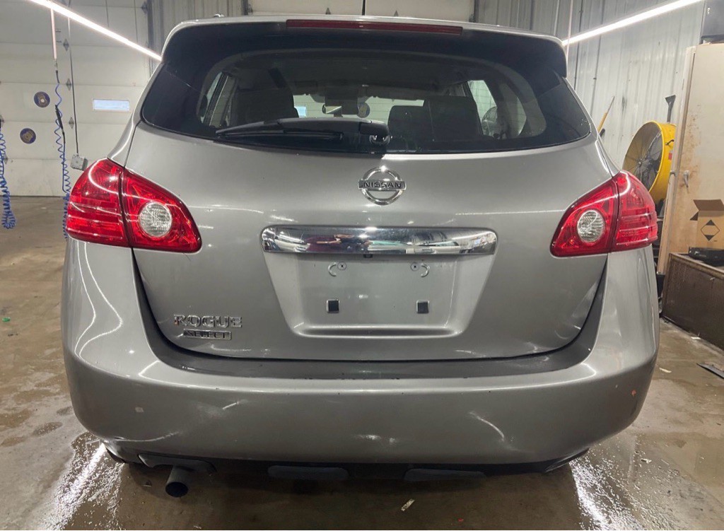 2014 Nissan Rogue Image 4