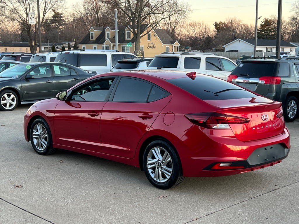 2020 Hyundai Elantra Image 10