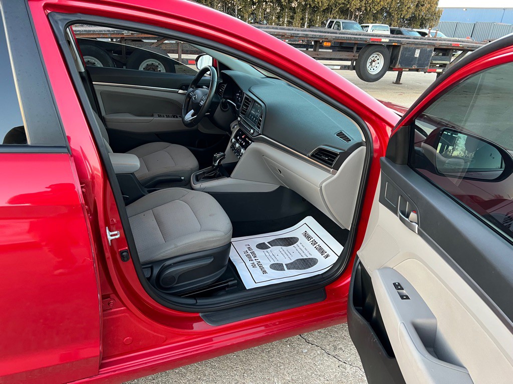 2020 Hyundai Elantra Image 26