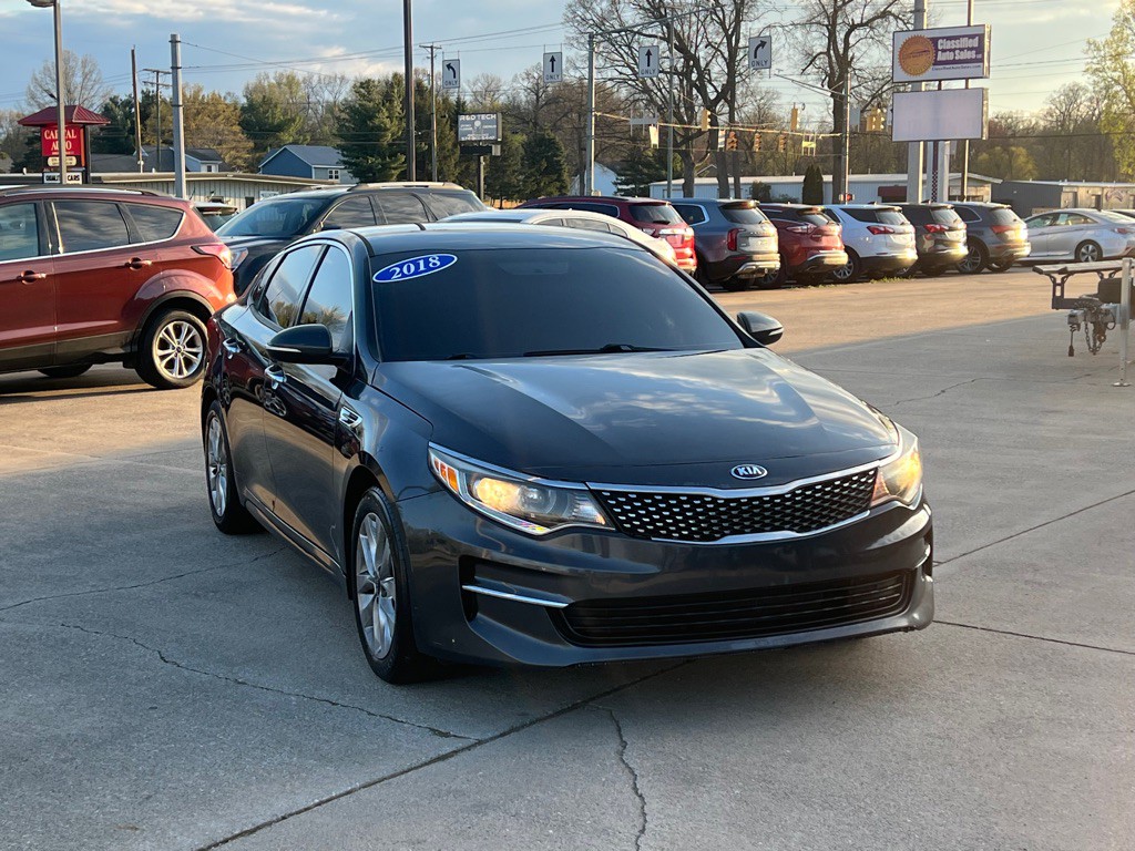2018 Kia Optima Image 2