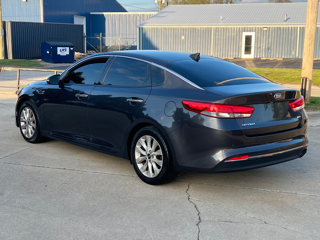 2018 Kia Optima Image 7