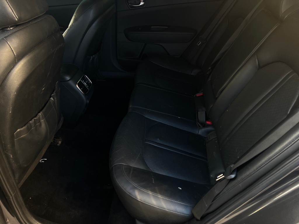 2018 Kia Optima Image 24