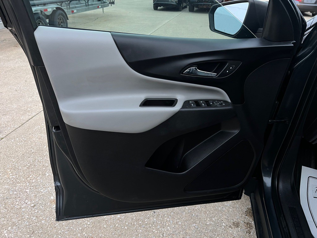 2018 Chevrolet Equinox Image 18