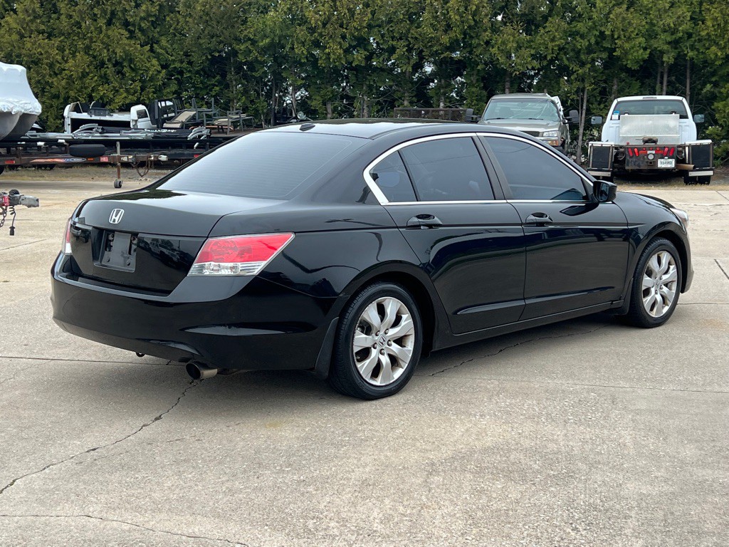 2010 Honda Accord Image 11