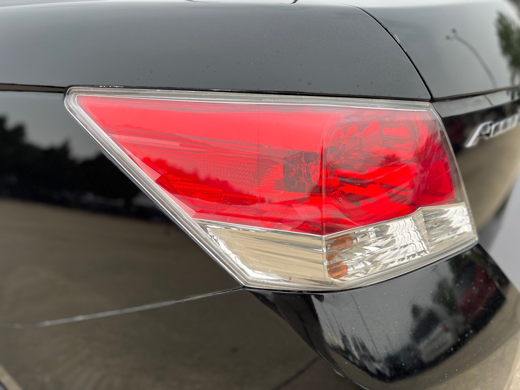 2010 Honda Accord Image 15