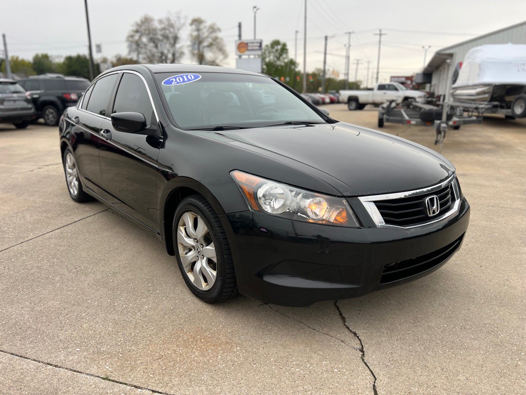 2010 Honda Accord Image 17