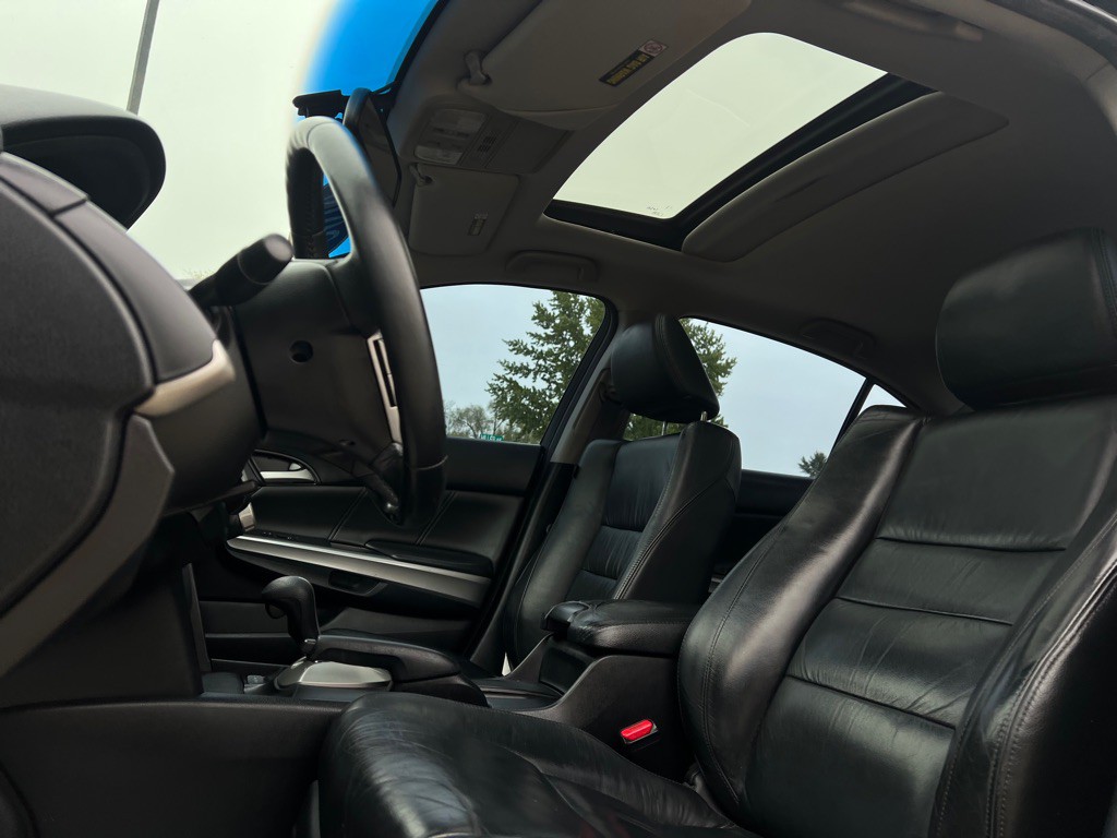 2010 Honda Accord Image 22