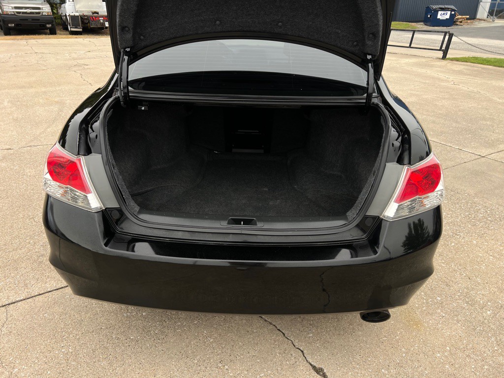 2010 Honda Accord Image 32