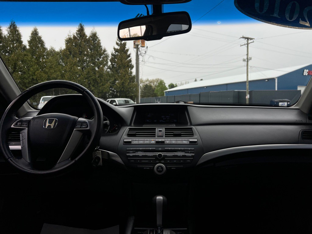 2010 Honda Accord Image 37