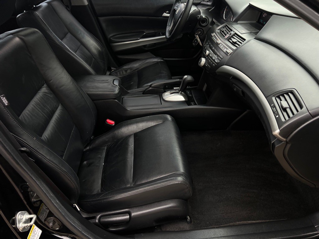 2010 Honda Accord Image 40