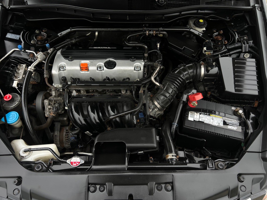 2010 Honda Accord Image 43