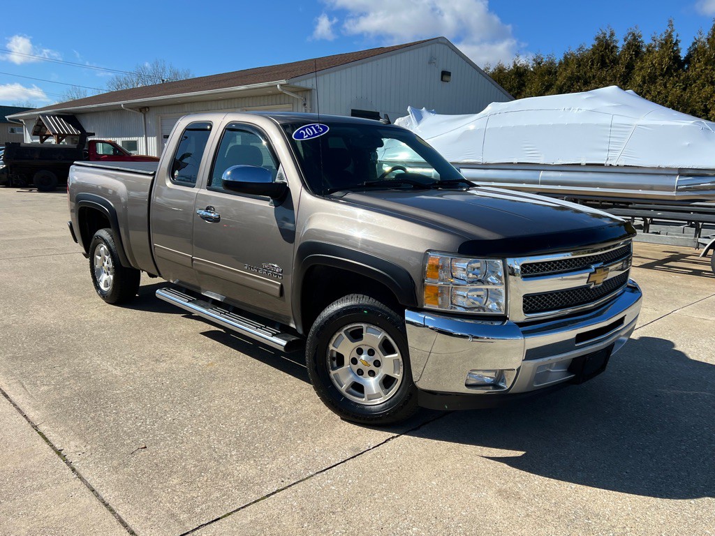 2013 Chevrolet Silverado 1500 Image 3