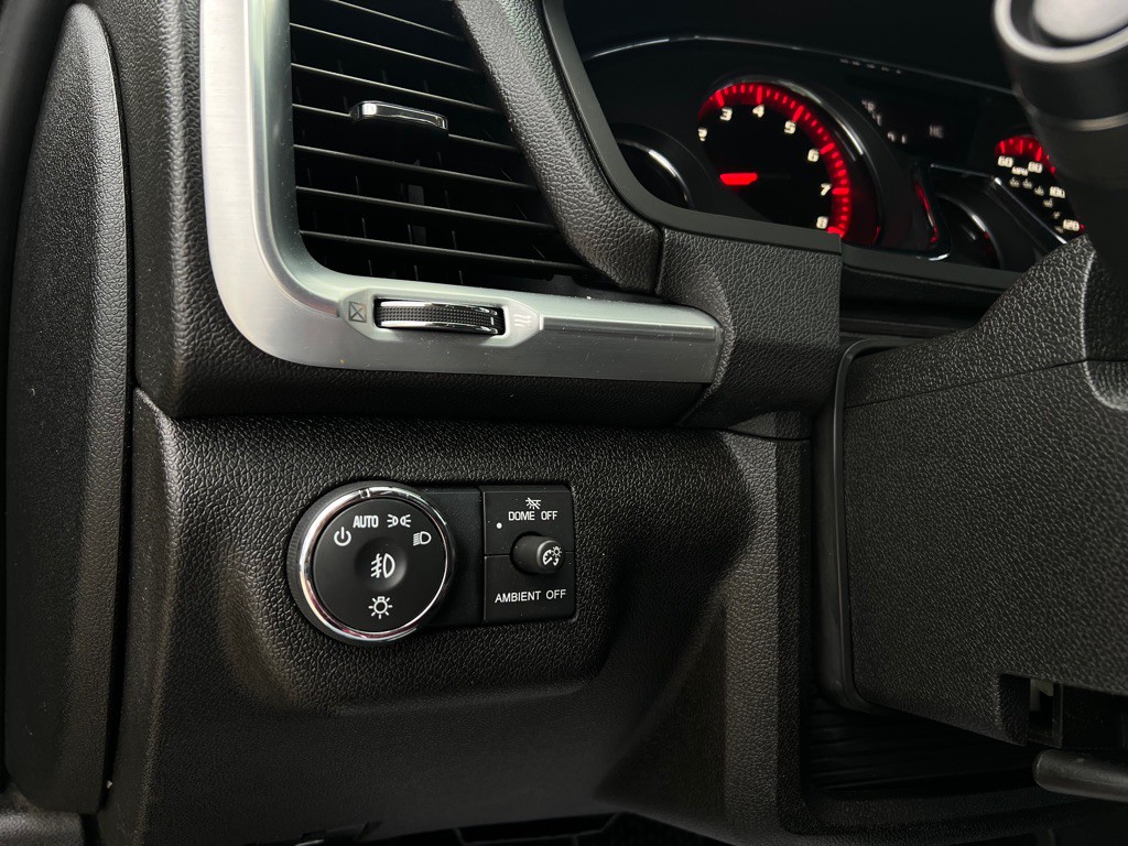 2014 GMC Acadia Image 18