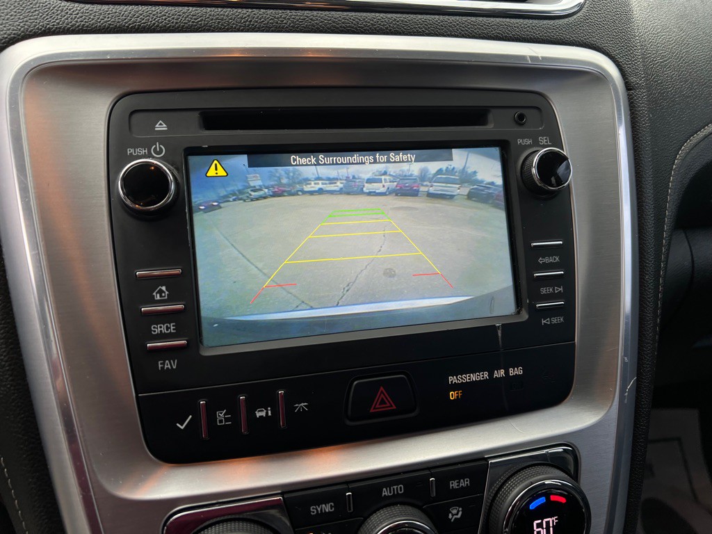 2014 GMC Acadia Image 21