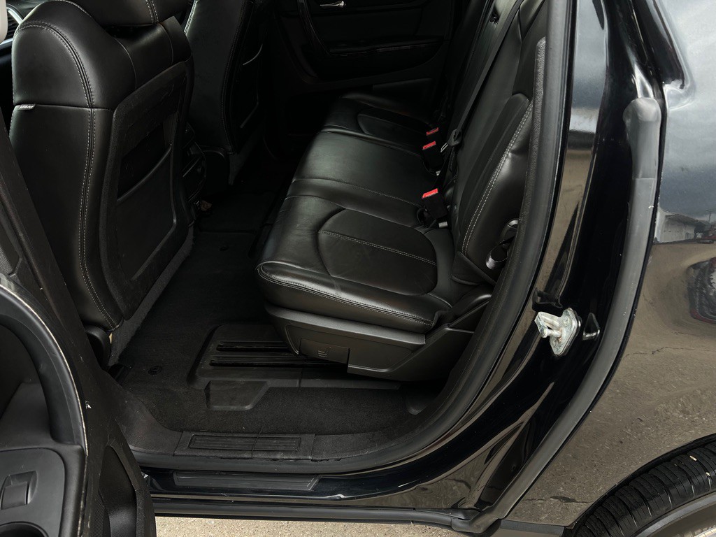2014 GMC Acadia Image 23