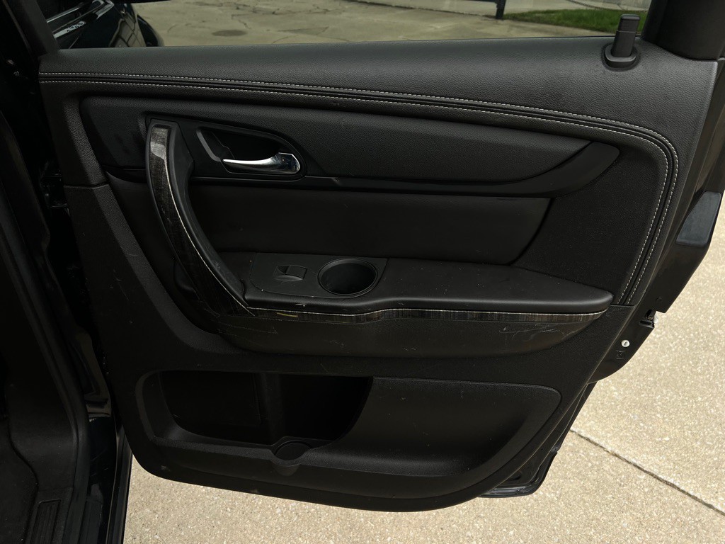 2014 GMC Acadia Image 26