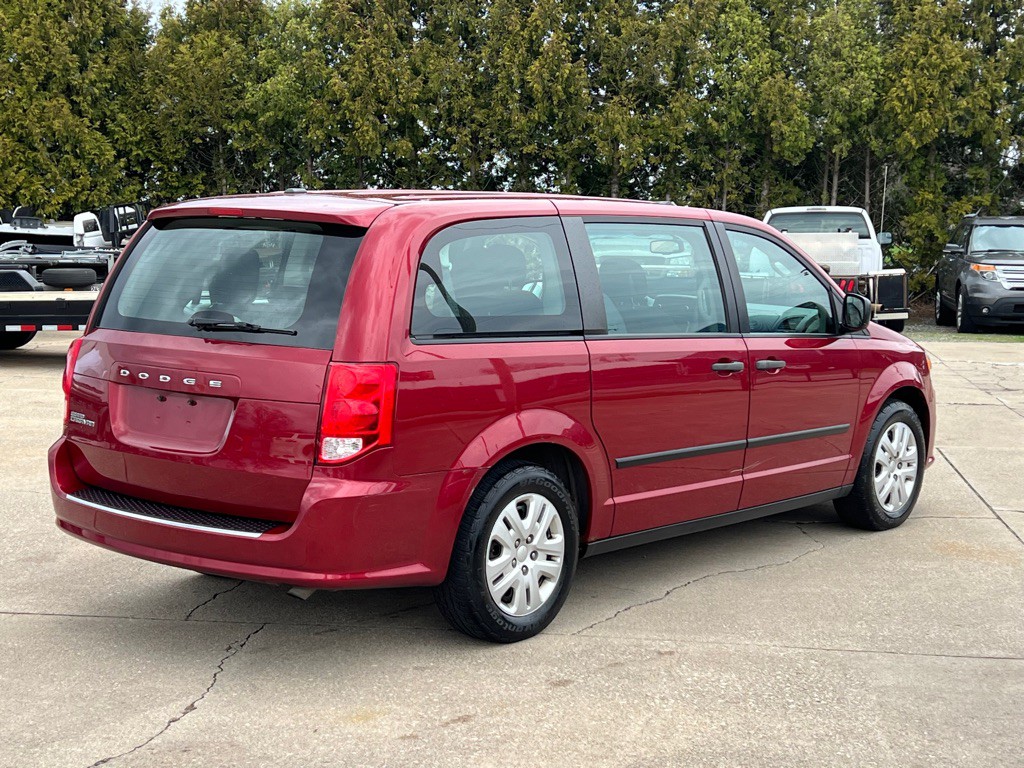 2015 Dodge Grand Caravan Image 2