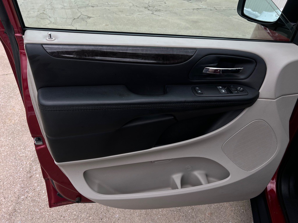 2015 Dodge Grand Caravan Image 15