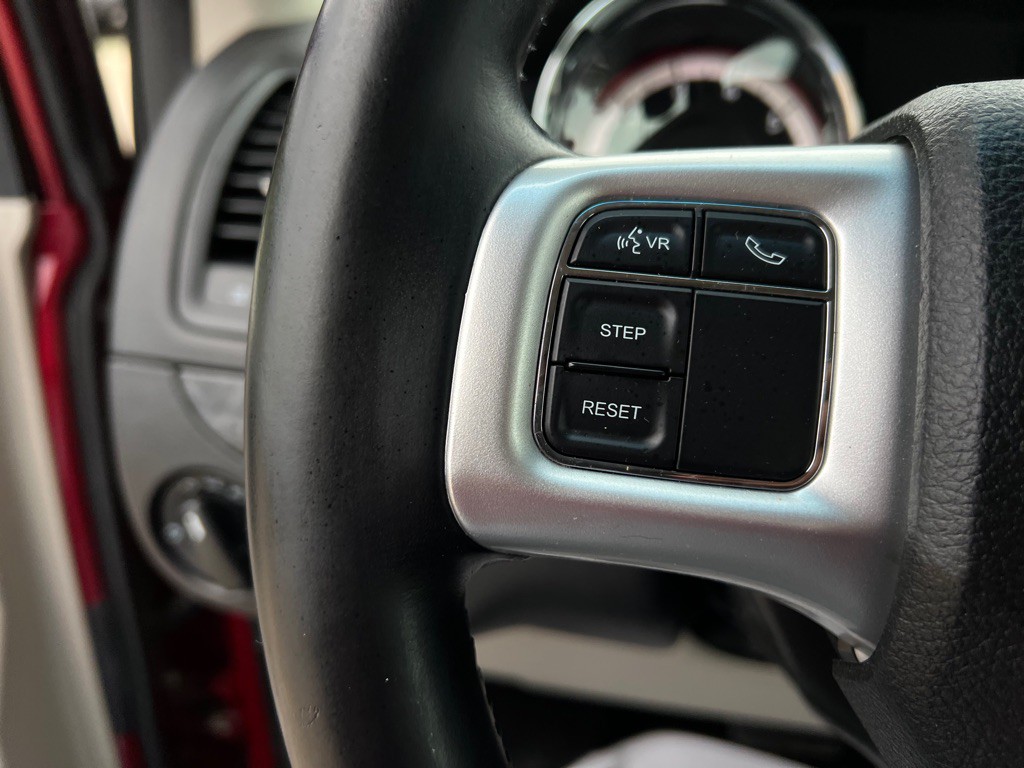 2015 Dodge Grand Caravan Image 21