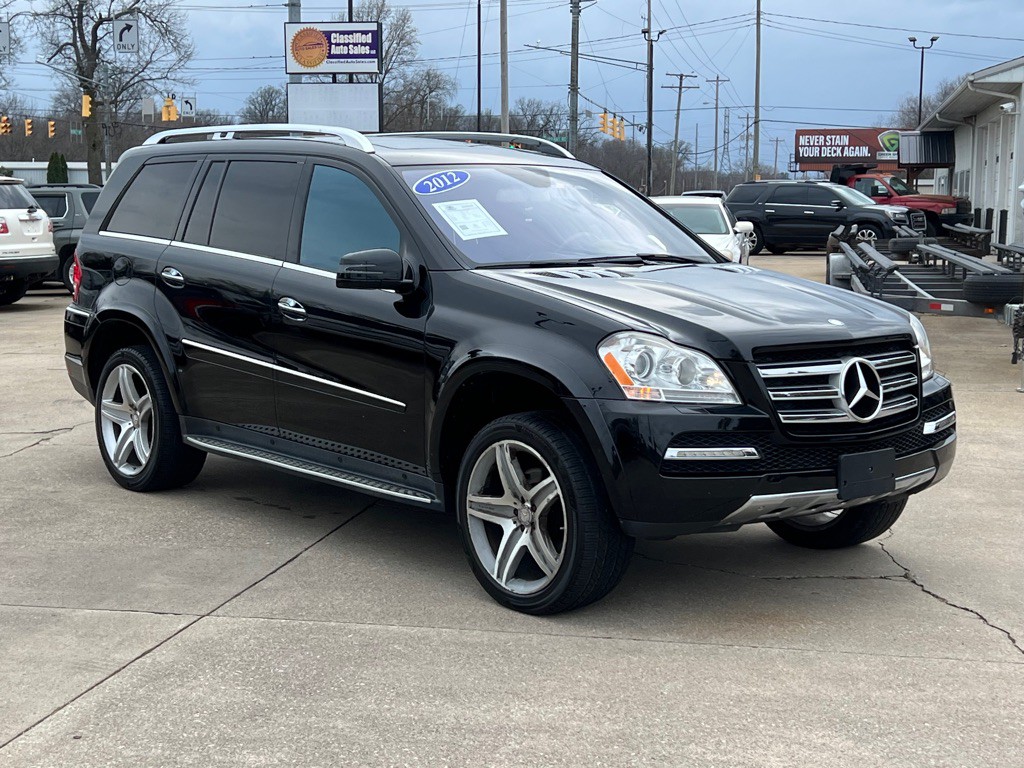2012 Mercedes-Benz GL-Class Image 2