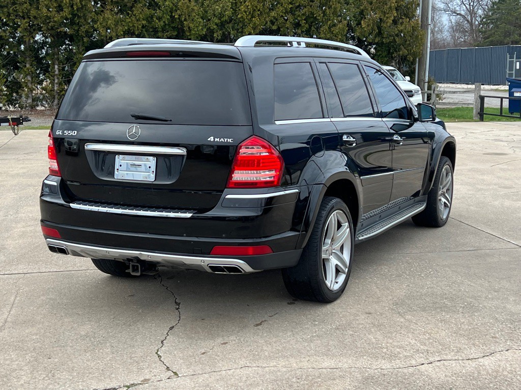 2012 Mercedes-Benz GL-Class Image 4