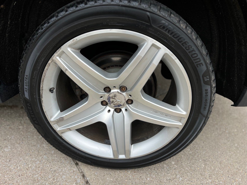 2012 Mercedes-Benz GL-Class Image 12
