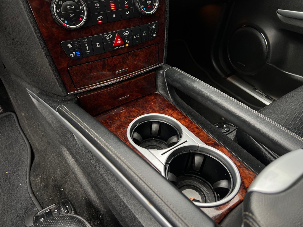 2012 Mercedes-Benz GL-Class Image 25