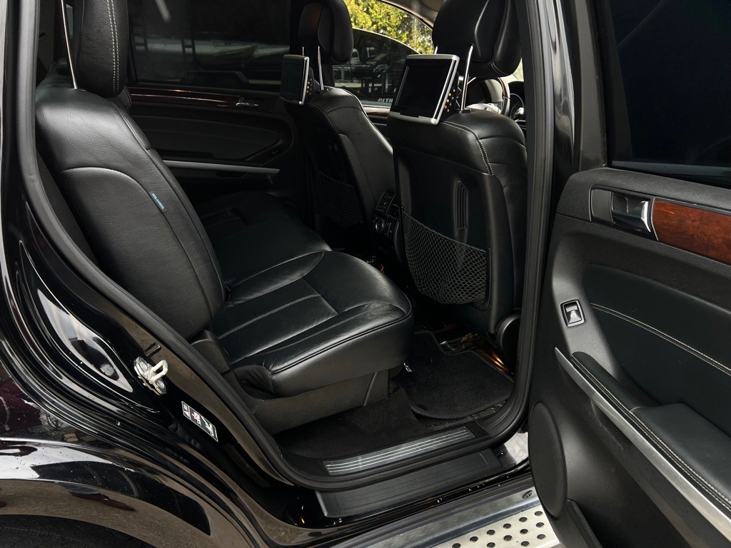 2012 Mercedes-Benz GL-Class Image 36