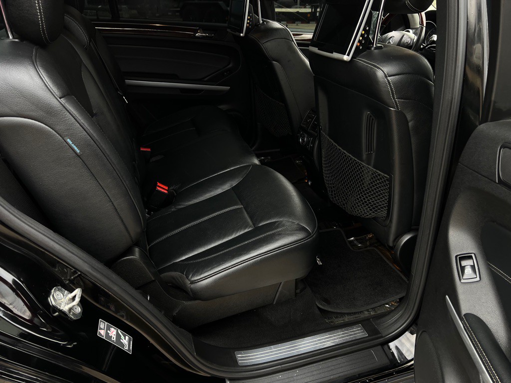 2012 Mercedes-Benz GL-Class Image 37