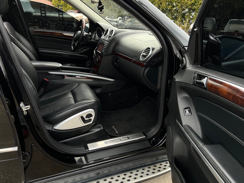 2012 Mercedes-Benz GL-Class Image 41