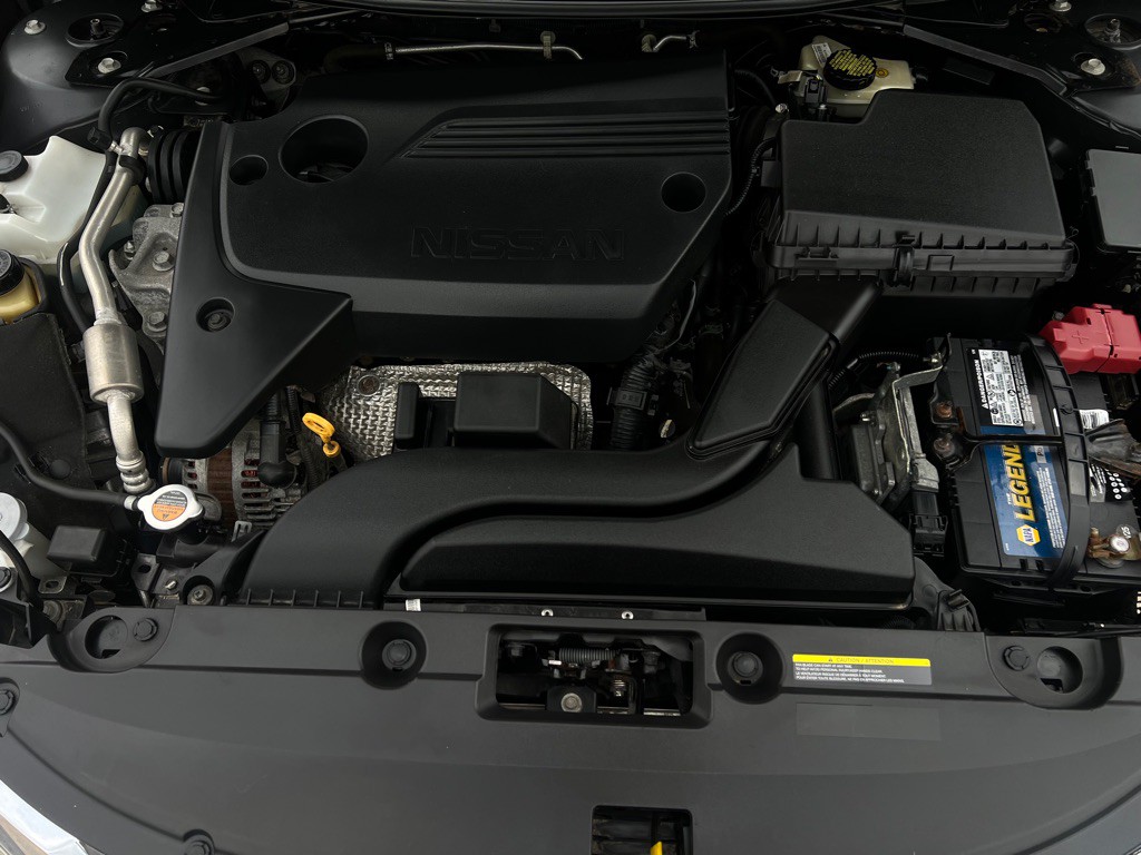 2017 Nissan Altima Image 27
