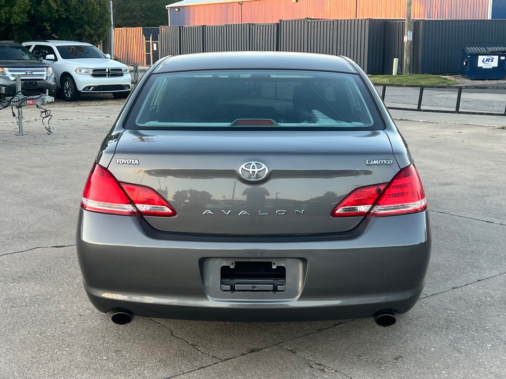 2006 Toyota Avalon Image 8