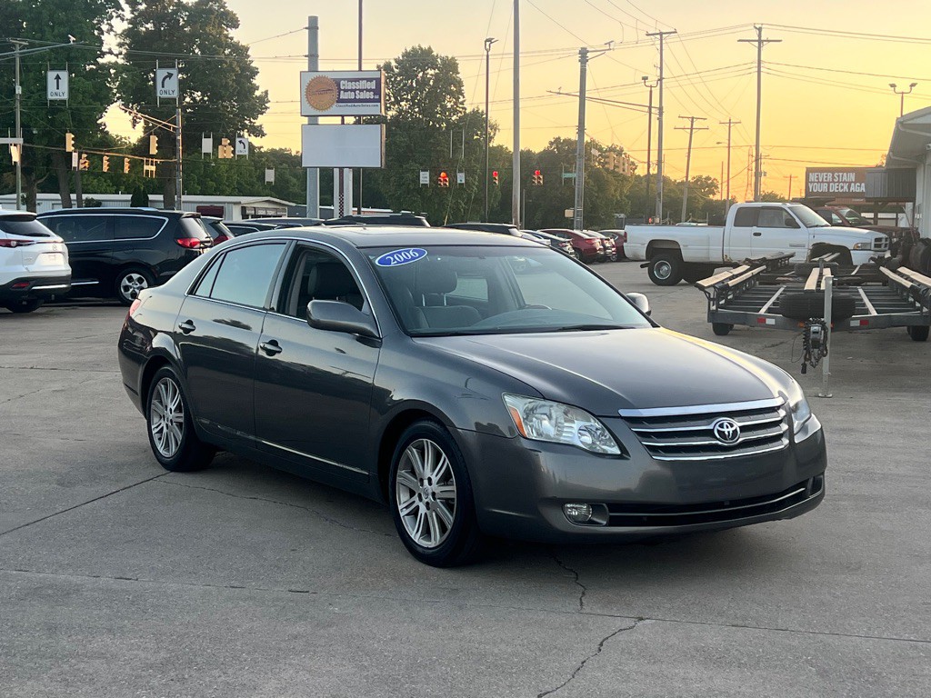 2006 Toyota Avalon Image 12