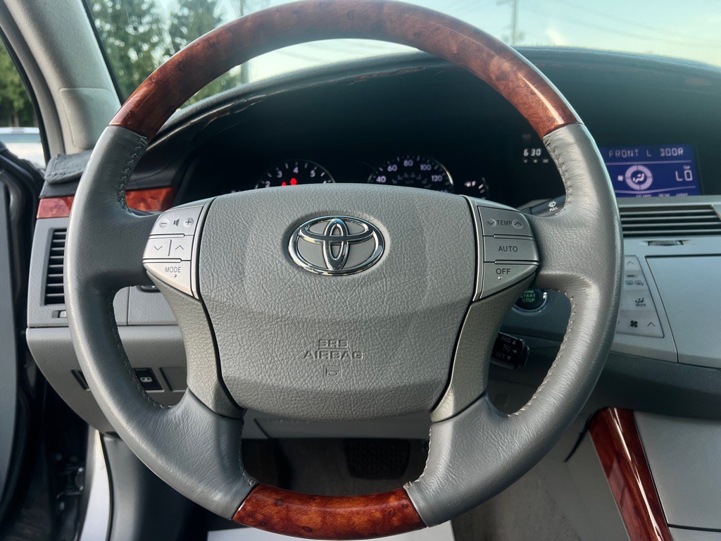 2006 Toyota Avalon Image 21
