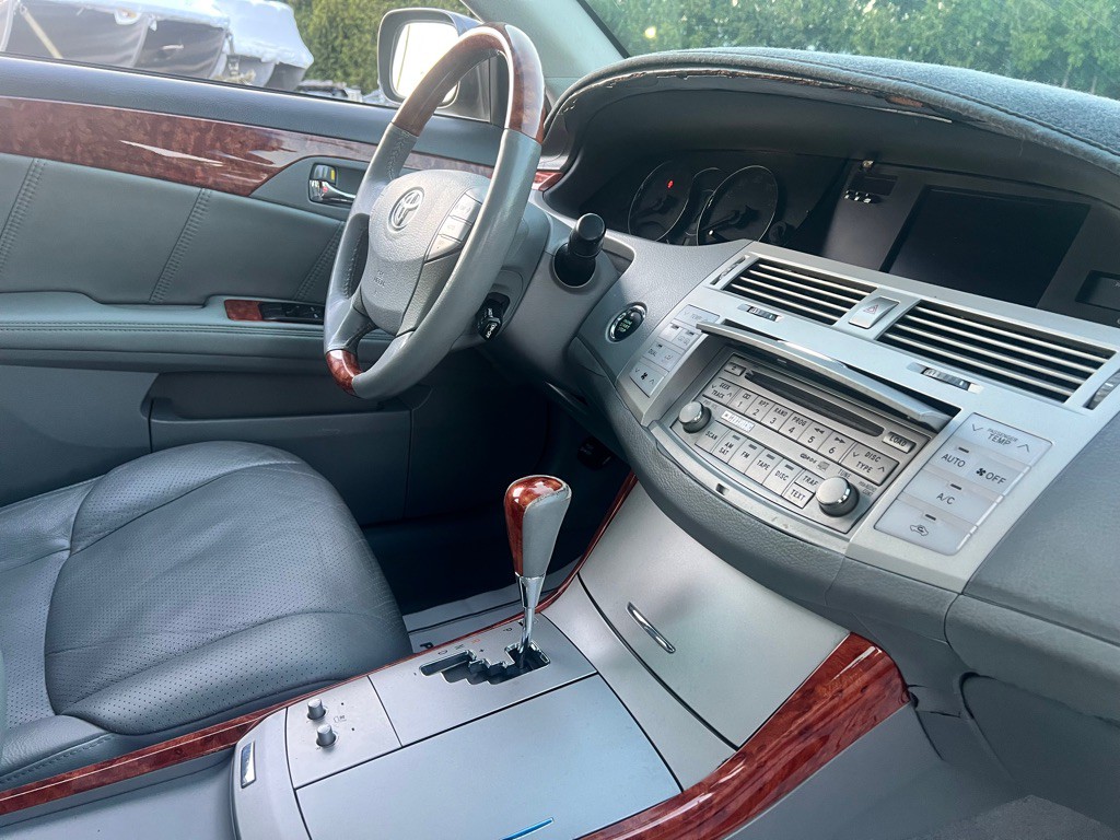 2006 Toyota Avalon Image 40