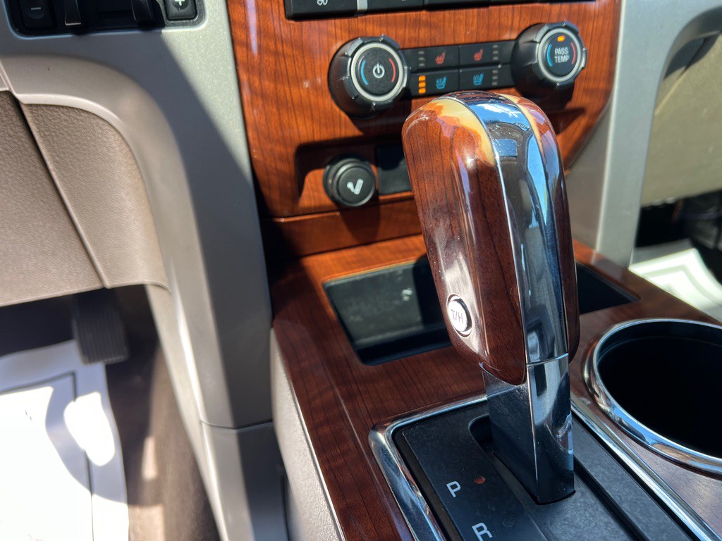 2010 Ford F-150 Image 24