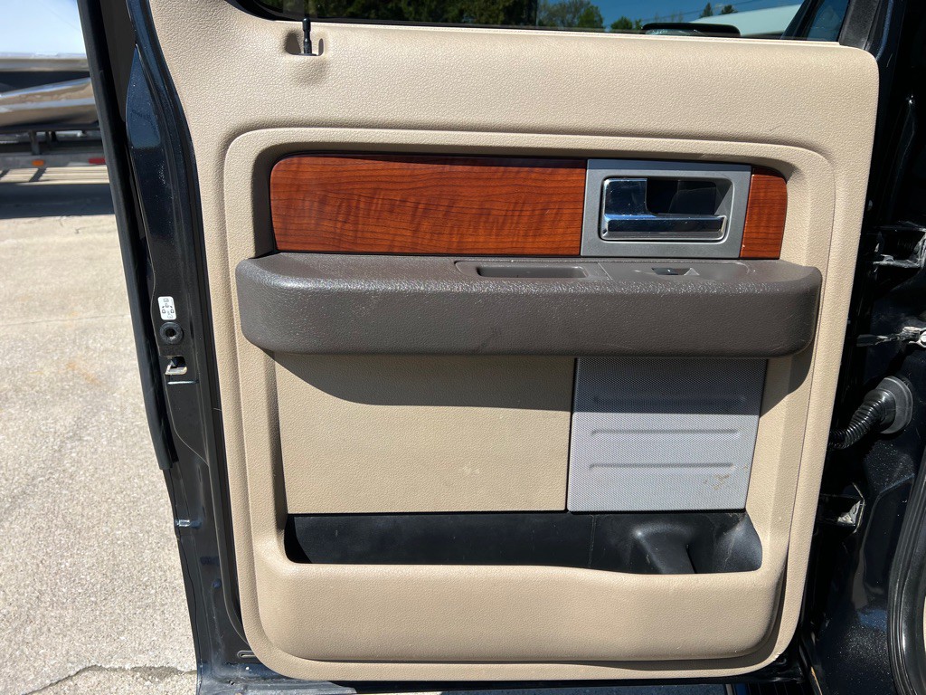 2010 Ford F-150 Image 25