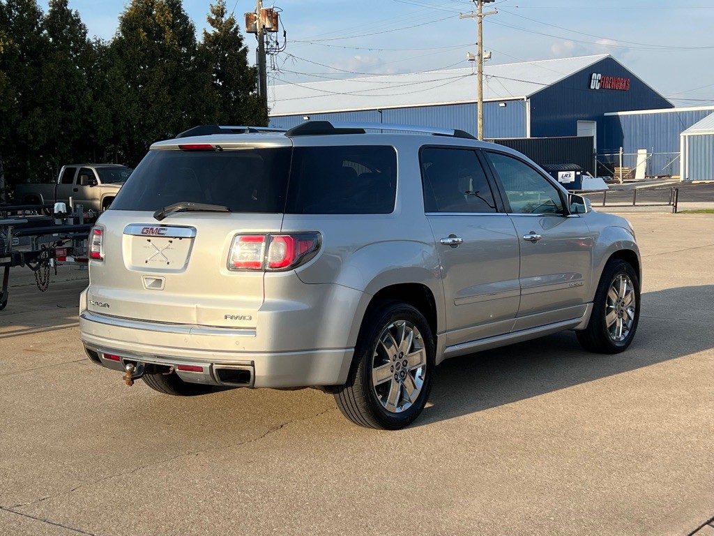 2013 GMC Acadia Image 9