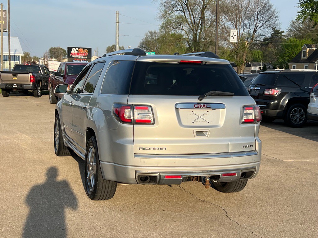 2013 GMC Acadia Image 12