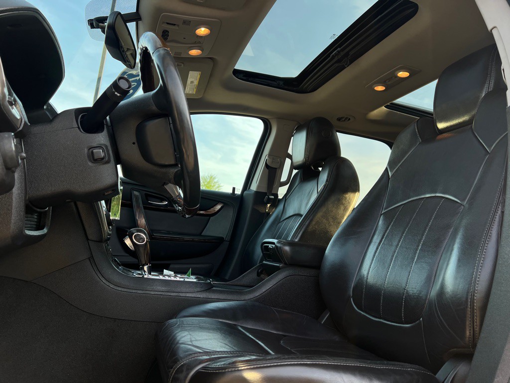 2013 GMC Acadia Image 24